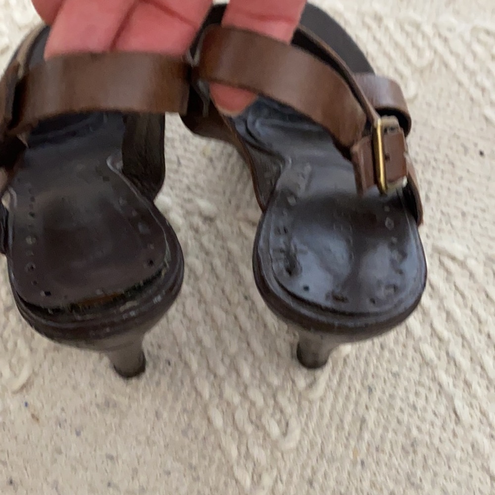 Bcbg brown strappy 7.5 - Picture 6 of 9